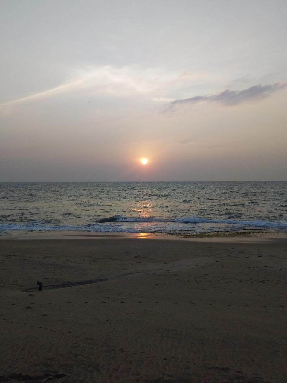 The Beach Boutique Uswetakeiyawa Esterno foto